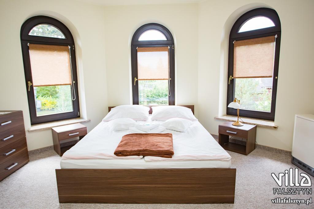 Villa Falsztyn Holiday Home מראה חיצוני תמונה
