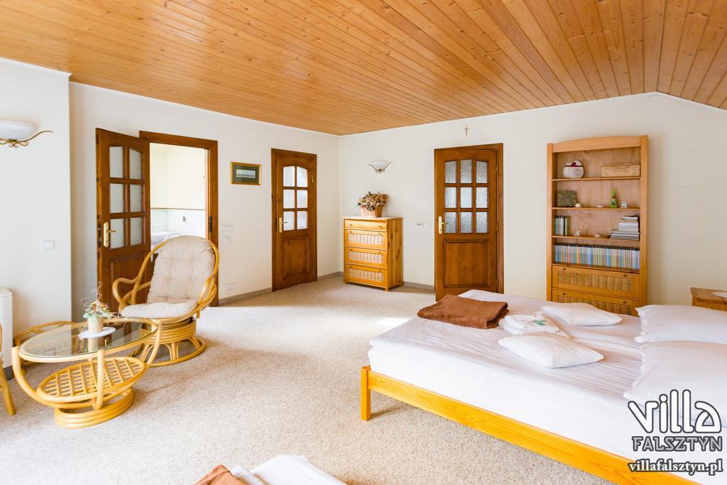 Villa Falsztyn Holiday Home מראה חיצוני תמונה